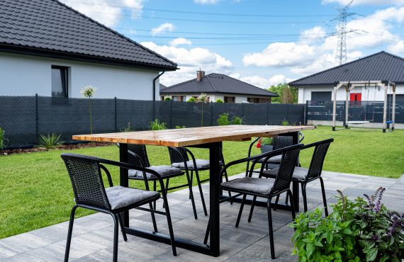 Mobilier en métal sur mesure pour terrasses et jardins